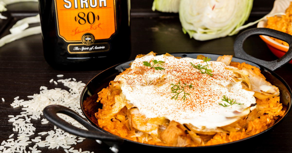 STROH Recipes: Baked Cabbage with Meat – Add a little STROH!