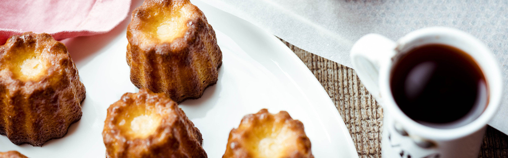 Canelés de Bordeaux