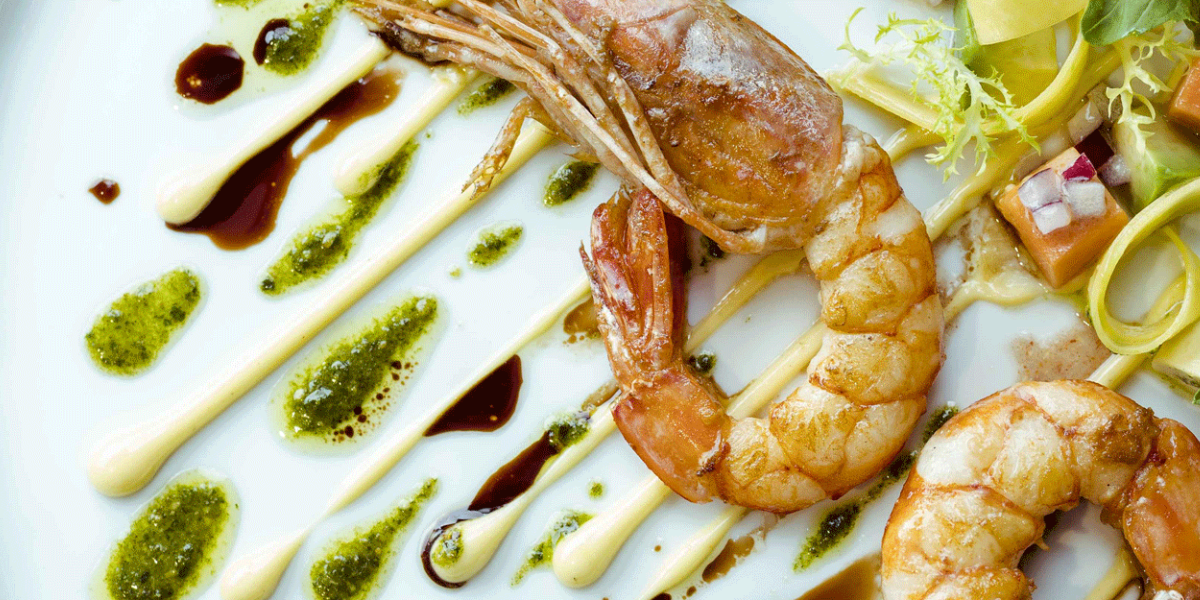 STROH Recipes: Wild Red Prawns with Avocado Papaya Salad – Add a little STROH!