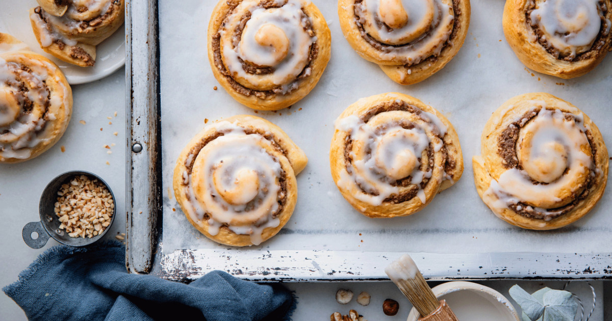 STROH Recipes: Hazelnut buns – Add a little STROH!