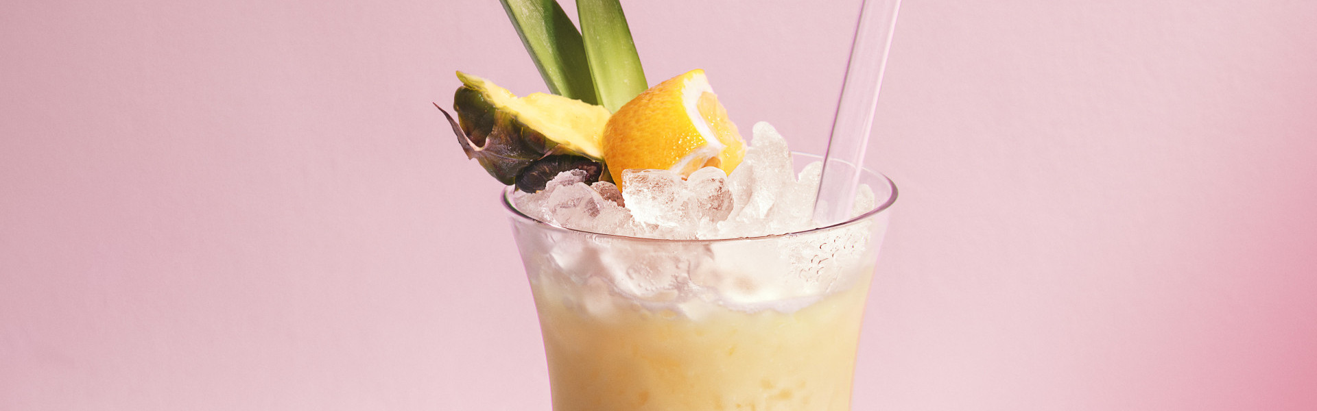 Pina Colada mit STROH